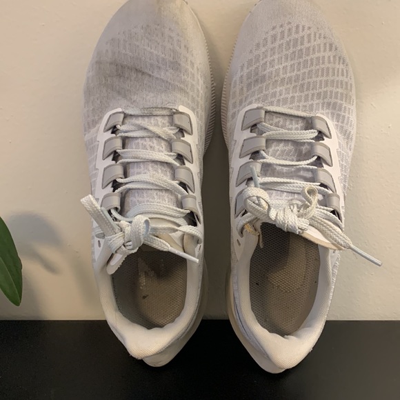 Womens Nike Pegasus Running Shoes Size 8.5 - Picture 3 of 4